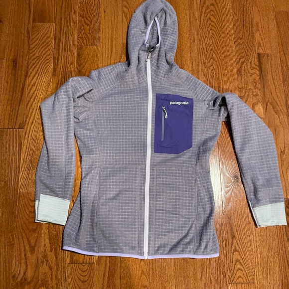 Patagonia R3 Regulator Hoody - Picture 3 of 5